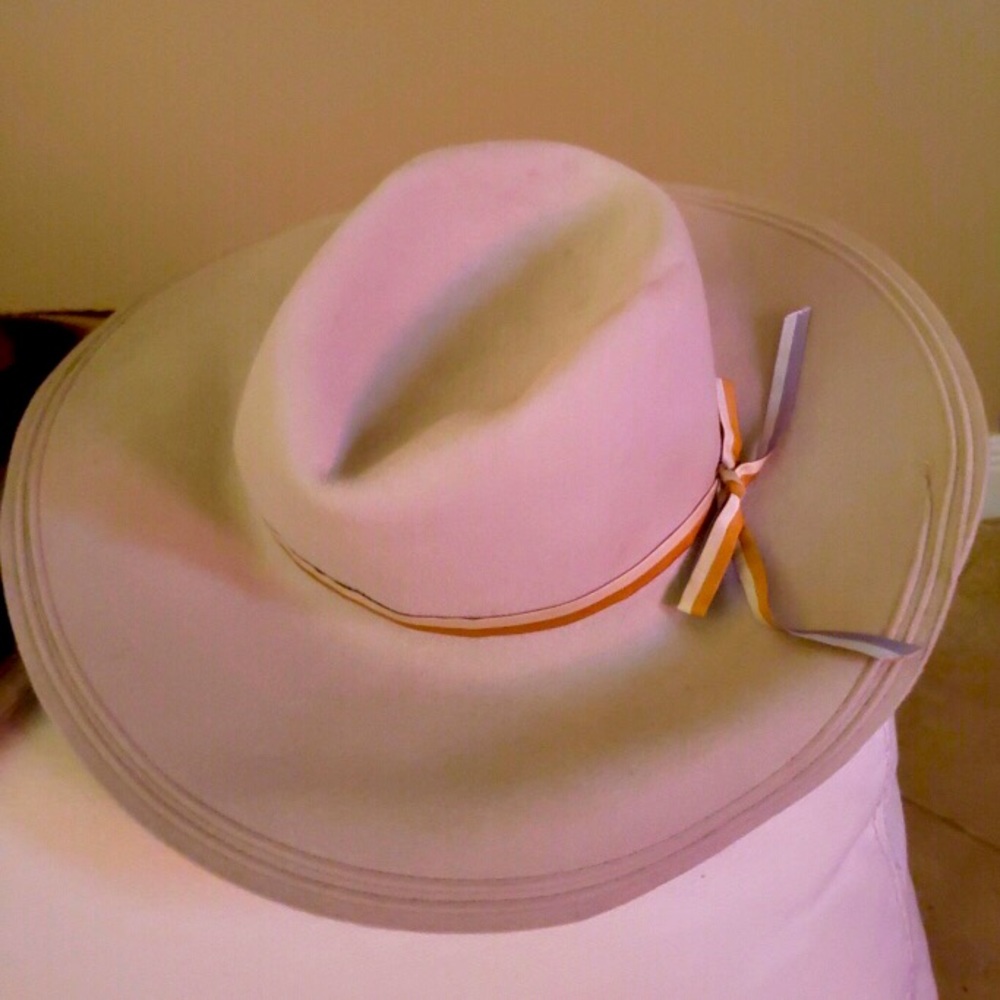 Kathy Jeanne hat